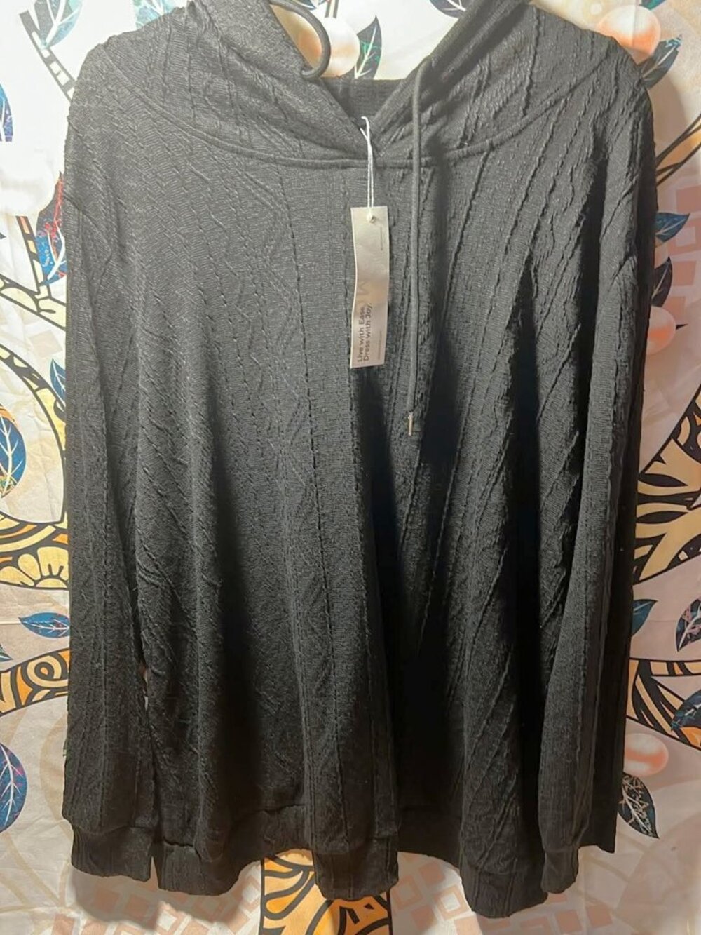 BloomChic Textured Black Hooded Top – NWT – Size US 18/20
